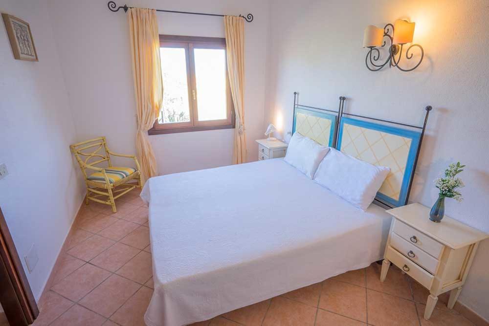 טנאונלה Residence Baia Sant Anna Con Piscina מראה חיצוני תמונה